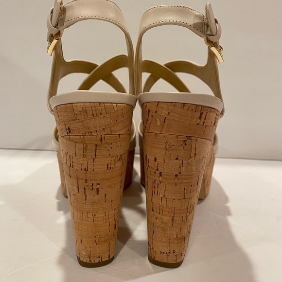 Michael Kors Abbott platform sandals cream 10 M - Picture 6 of 10